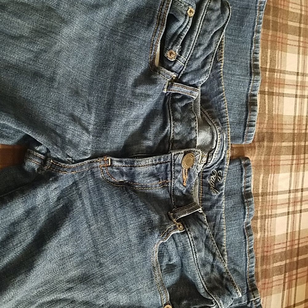 American eagle flare bottom jeans